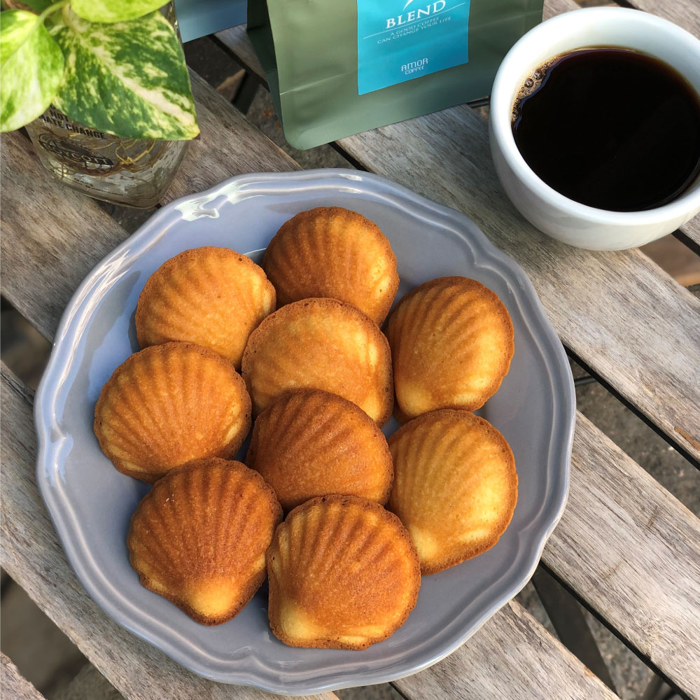 Lemon-Madeleines-1