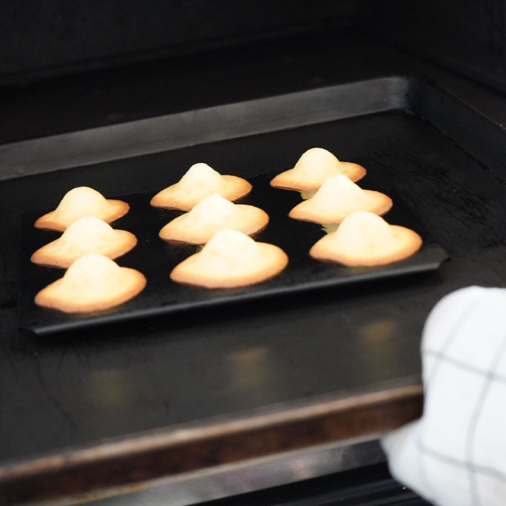 Lemon-Madeleines-4